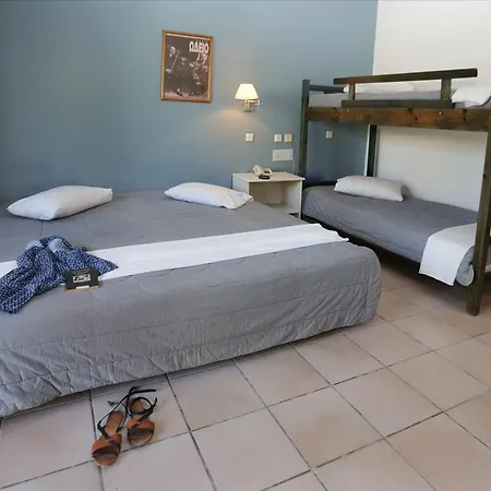 Trypiti Otel 3*