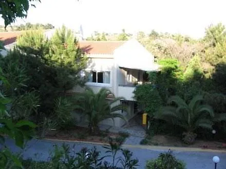 Otel Trypiti